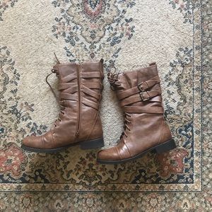 Mid-calf boots